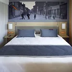Mercure 15 Porte De Versailles 4* פריז