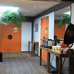 Mercure 15 Porte De Versailles 4*