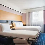Mercure 15 Porte De Versailles פריז