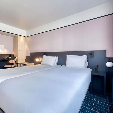 מלון Mercure 15 Porte De Versailles 4*