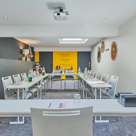 Mercure 15 Porte De Versailles Hotel