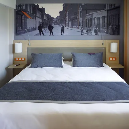 Mercure 15 Porte De Versailles 4* Paříž