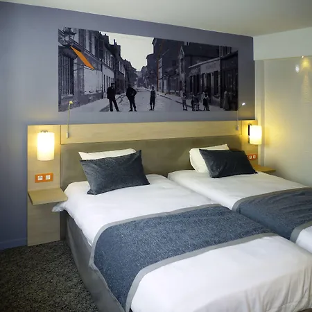 Mercure 15 Porte De Versailles 4* Paříž