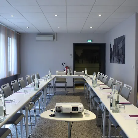 Mercure 15 Porte De Versailles Hotel