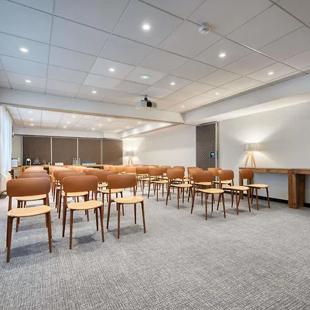 Mercure 15 Porte De Versailles Hotel 4*