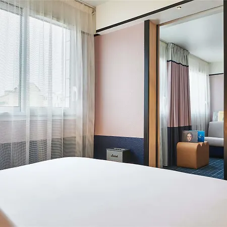 メルキュール 15 ポルト ドゥ ベルサイユ ホテル