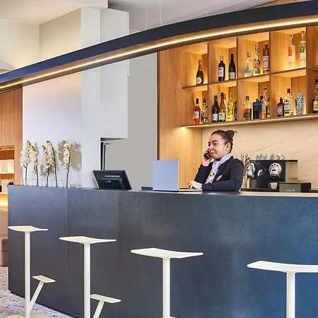 Mercure 15 Porte De Versailles Отель 4*