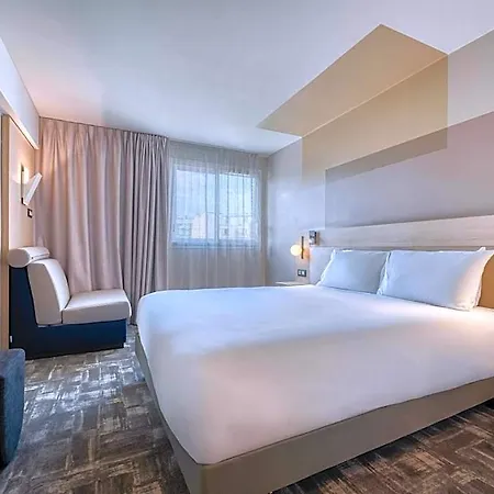 Mercure 15 Porte De Versailles 4*
