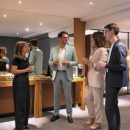 Mercure 15 Porte De Versailles Hotel