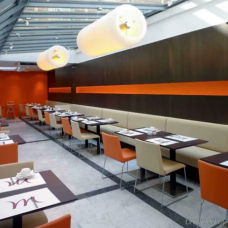 Mercure 15 Porte De Versailles Hotel París