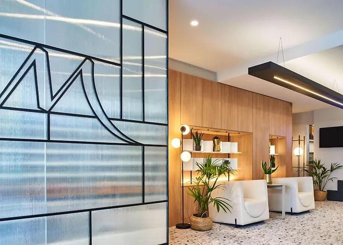 Mercure 15 Porte De Versailles 4*