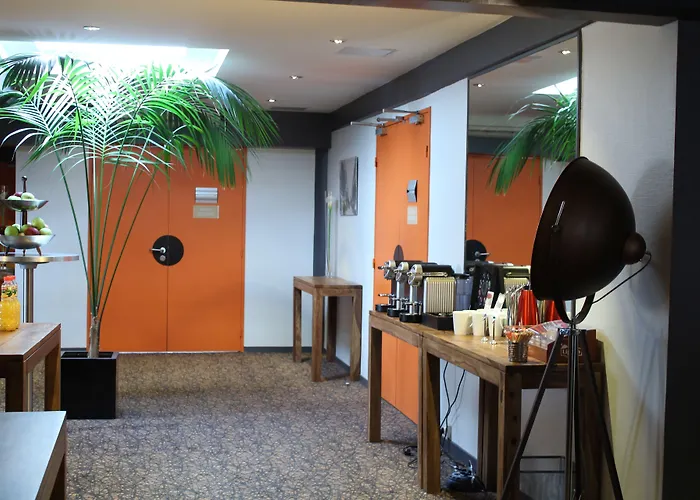 Mercure 15 Porte De Versailles 4*