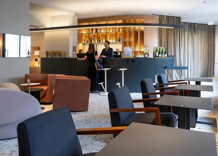 Mercure 15 Porte De Versailles Parigi