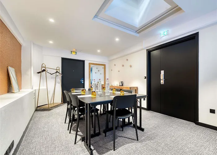 Mercure 15 Porte De Versailles Hotel 4*