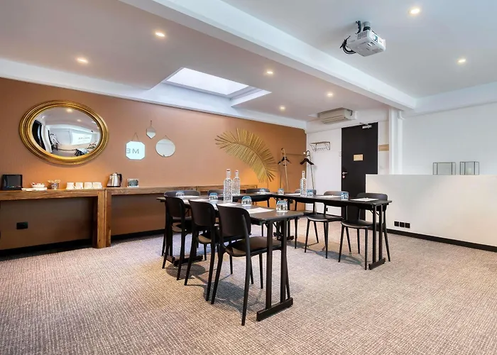 Mercure 15 Porte De Versailles 4* Parigi