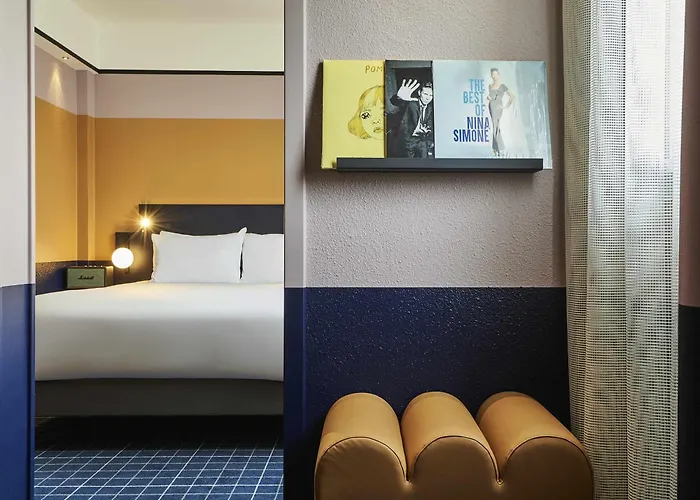 Mercure 15 Porte De Versailles 4*