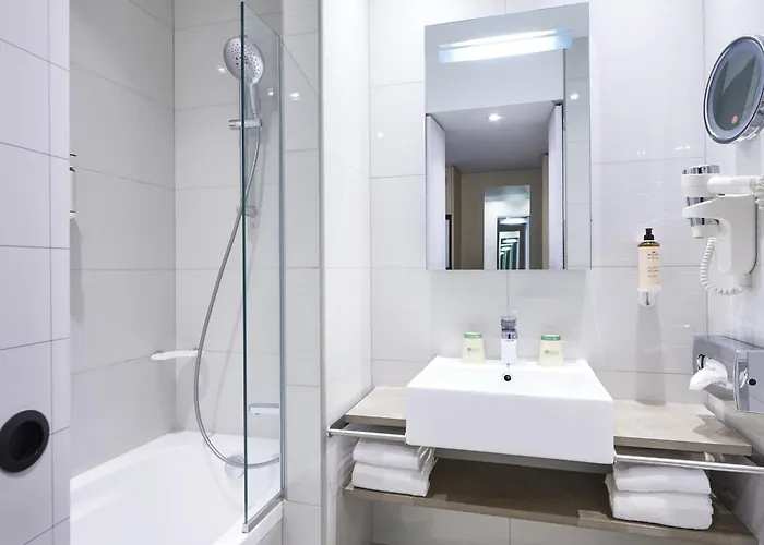 Mercure 15 Porte De Versailles 4* Párizs