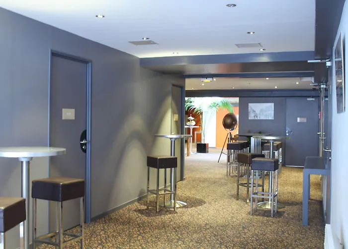Mercure 15 Porte De Versailles מלון פריז