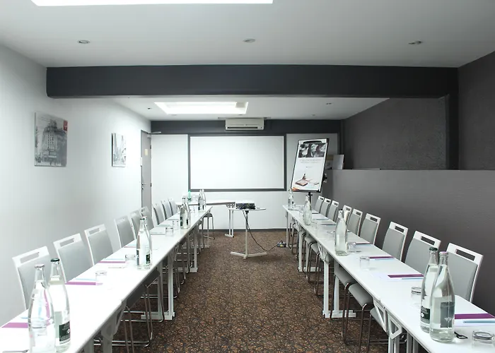 מלון Mercure 15 Porte De Versailles 4*
