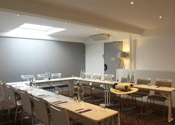Mercure 15 Porte De Versailles 4* פריז