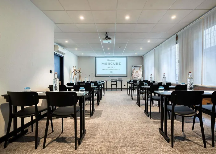 Mercure 15 Porte De Versailles מלון